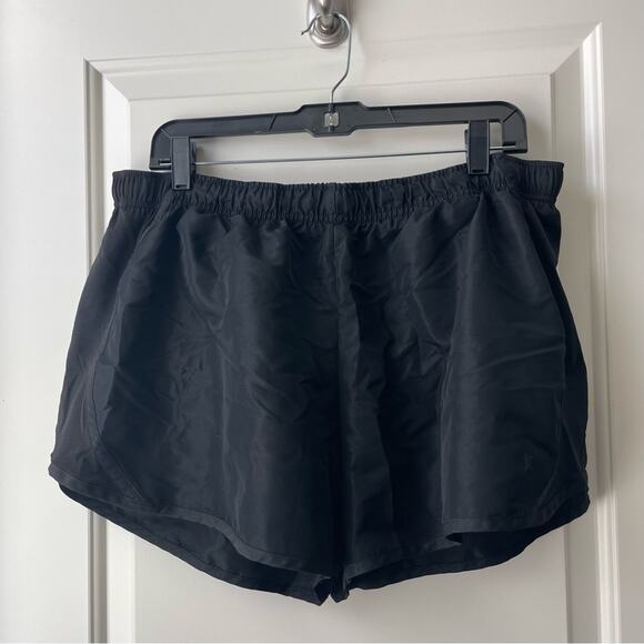 Danskin Active Shorts Black XL 16-18 Annette - Picture 1 of 9
